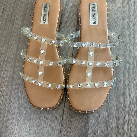 Steve Madden Shoes - Steve Madden flip flops size 7.5